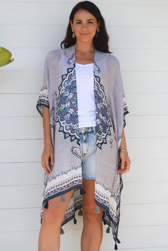 Leanne Kimono